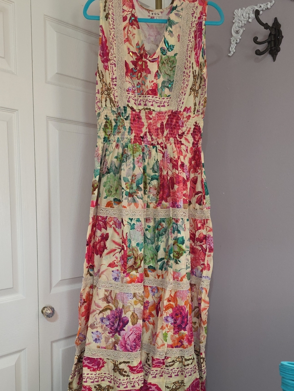 POL Floral Beaded Dress in Cream, Pink & Green Lg - Picture 8 of 8